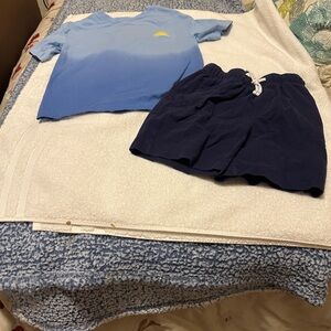 Tommy Bahama boys 2 piece outfit size 5/6 blue tie waist crew neck